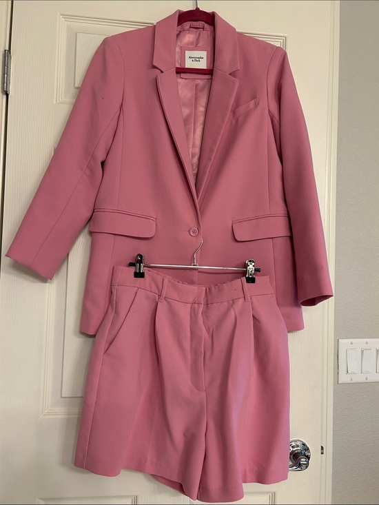 Abercrombie & Fitch Other - Abercrombie & Fitch Pink Blazer and Tailored Shorts Set (Bin A)
